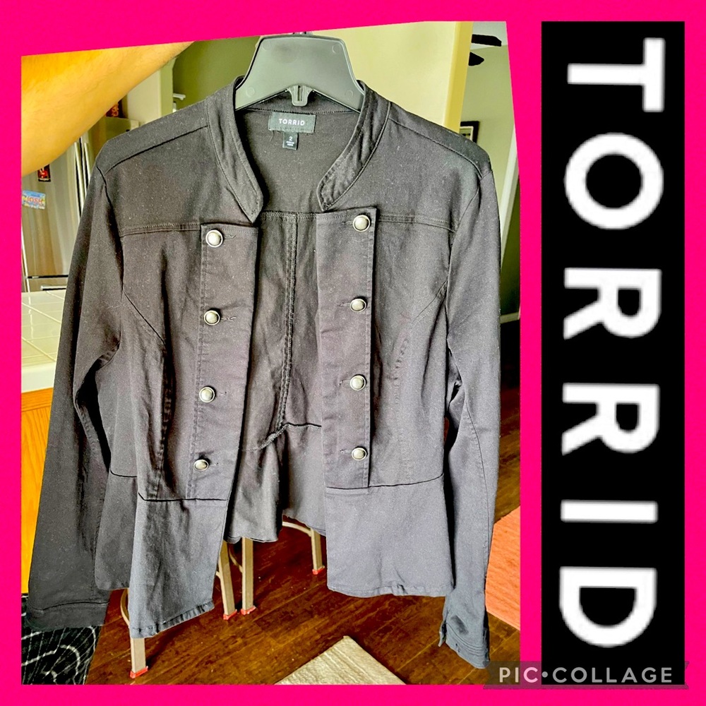 Torrid, Plus size 2x Jacket/Blazer, Black with Ruffle type bottom around waist!
